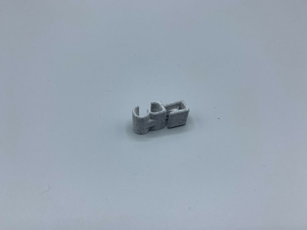 Lancia Delta Beta Clip Halter Wischwasser Leitung Führung 1