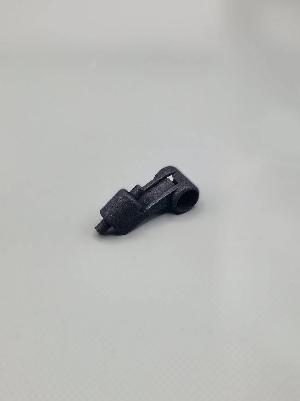 Mercedes W126 Hutablage Heckrollo Sonnenrollo Befestigung 1